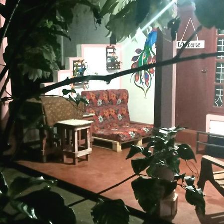 Sigiri Picaso Home Stay Sigirîya Extérieur photo