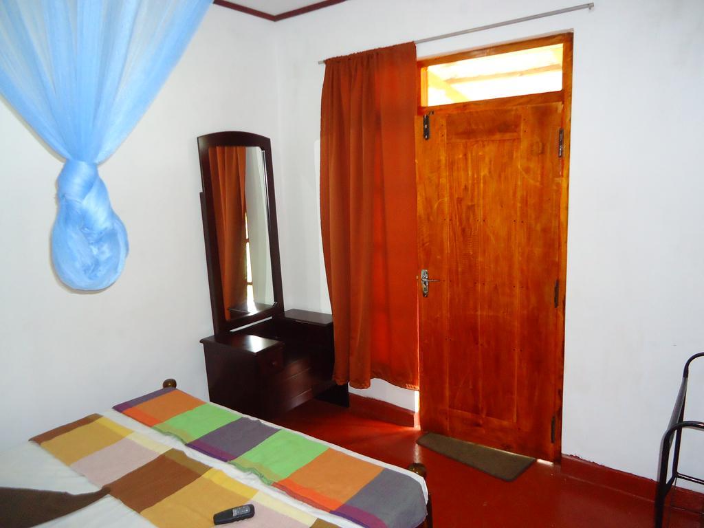 Sigiri Picaso Home Stay Sigirîya Extérieur photo